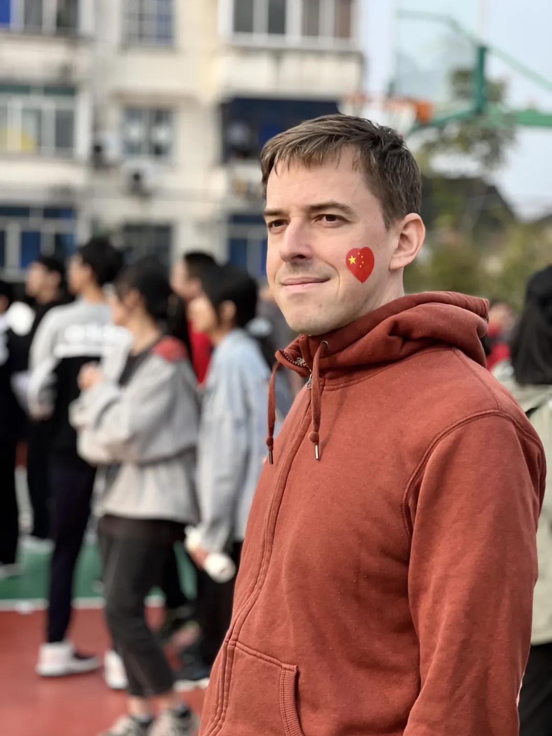 微信图片_20211203105121.jpg